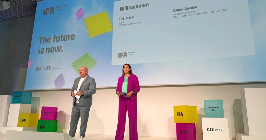 Leif Lindner und Carine Chardon auf der IFA Bühne
